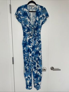 Zara Blue and White Floral Tie-Front Jumpsuit with waist cut out, XS